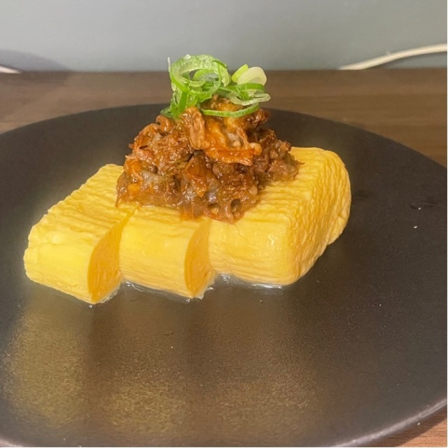牛すじだし巻き玉子