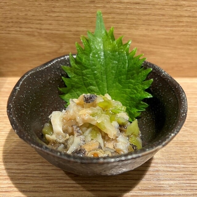つぶ貝のワサビ漬け