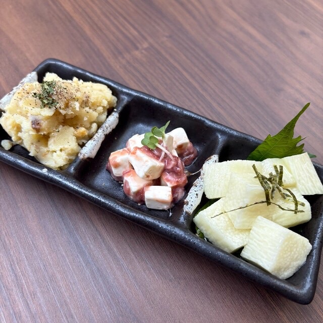 前菜小鉢盛り(３種盛り)